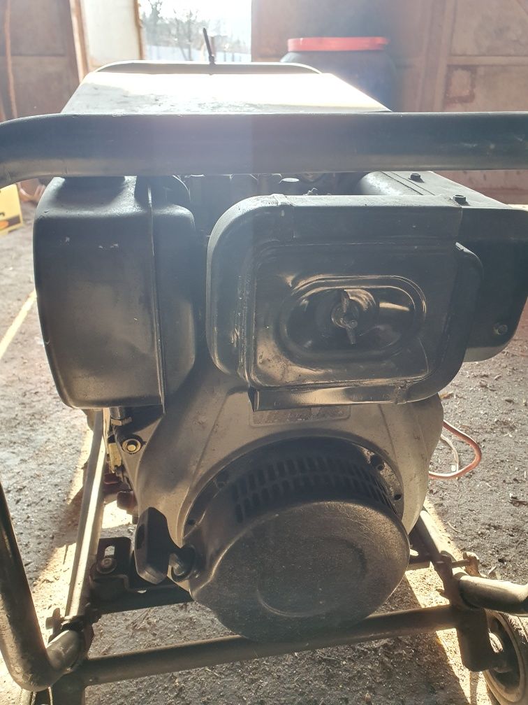 Generator,Lifter diesel, de 6kw.  380v.și 220v