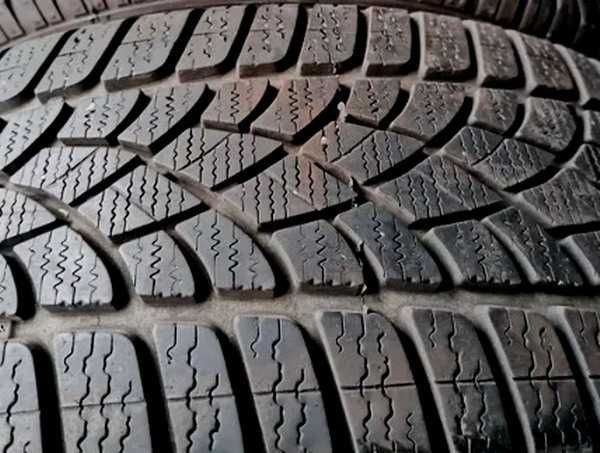 Anvelope iarna 235 55 17 Dunlop