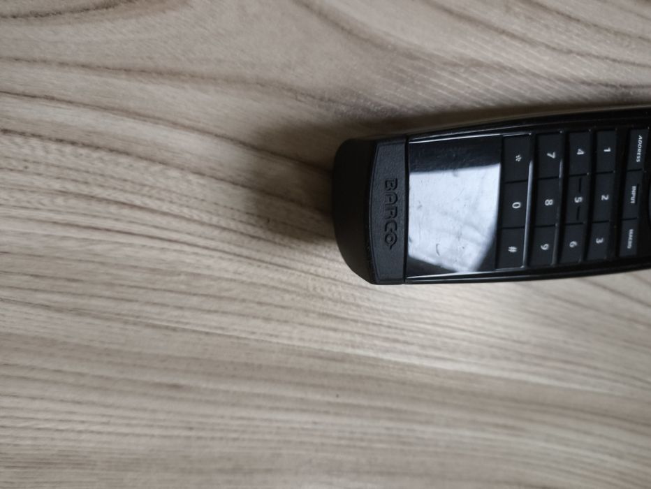 Оригинални дистанционно управление Barco за кинопроектор