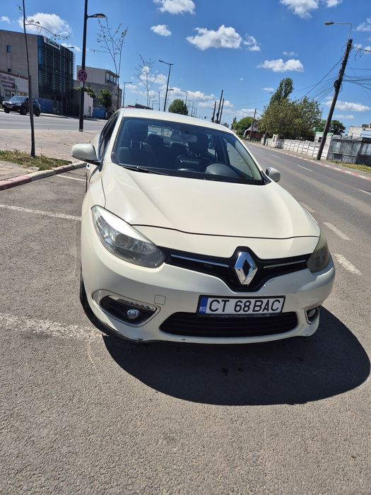 Vând Renault fluence