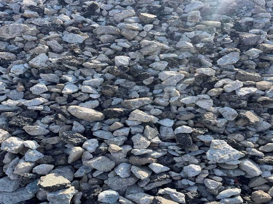 Vindem beton concasat si asfalt frezat