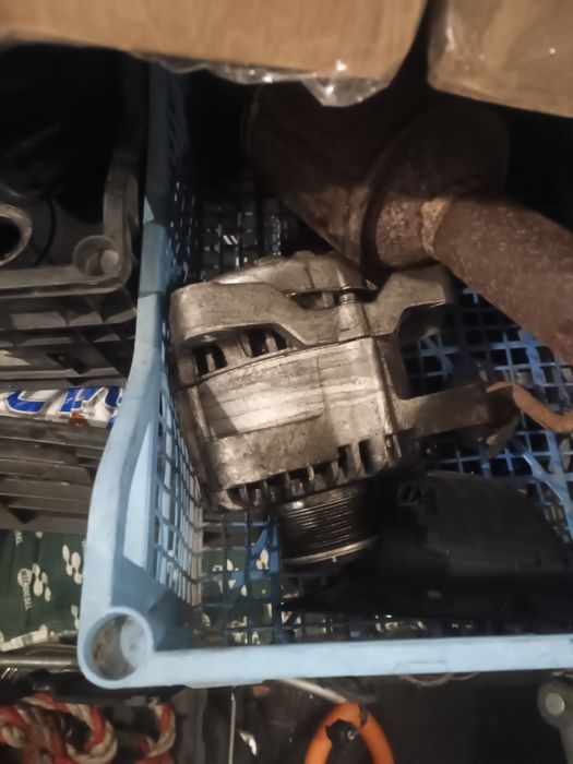 Alternator ford fiest 14 tdci