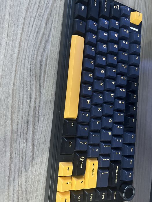 aula f75 серые свитчи