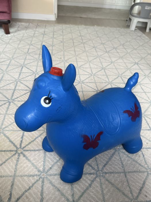 Детский Ослик почти как новая