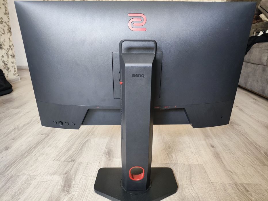 Продам монитор в идеальном состоянии без выгораний