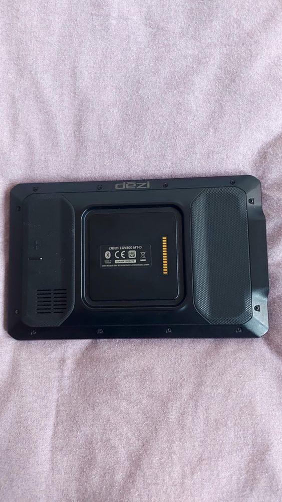 Навигация Garmin Dezl lgv 800 MT-D