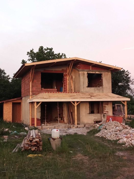 Конструктивно укрепване и ремонт на компрометирани сгради