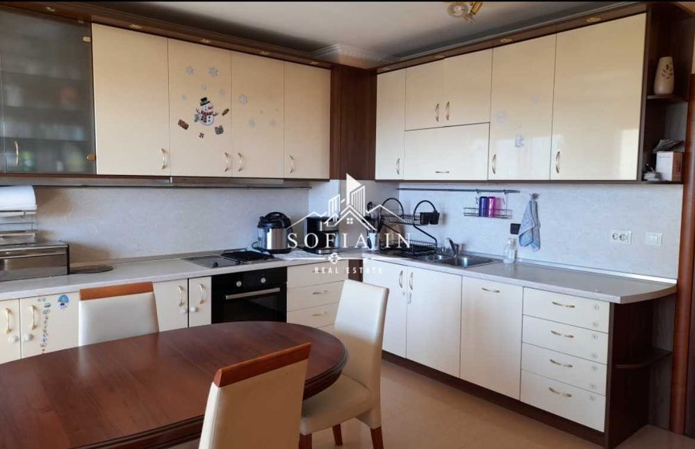 Дава се под наем Тристаен апартамент в София, Красно село - 110 кв.м за 800 € - Снимка #4