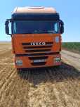Autocamion Iveco  plus remorcă