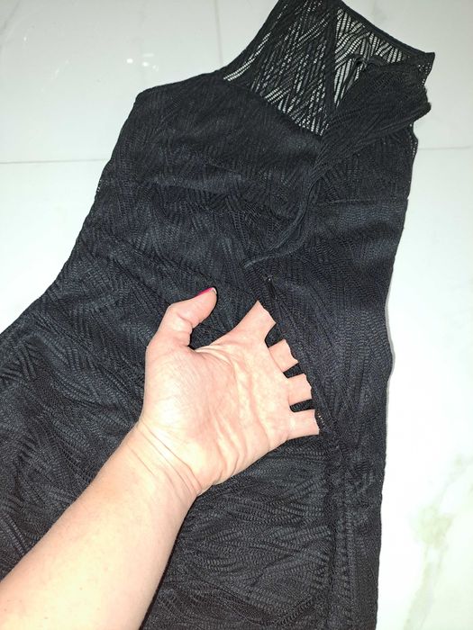 Намалена!Нова официална рокля на Guess