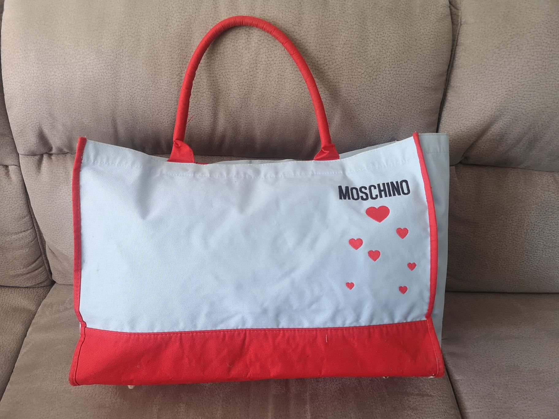 Плажна чанта на Moschino