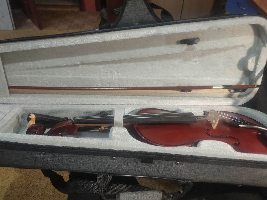 Продам скрипку новую