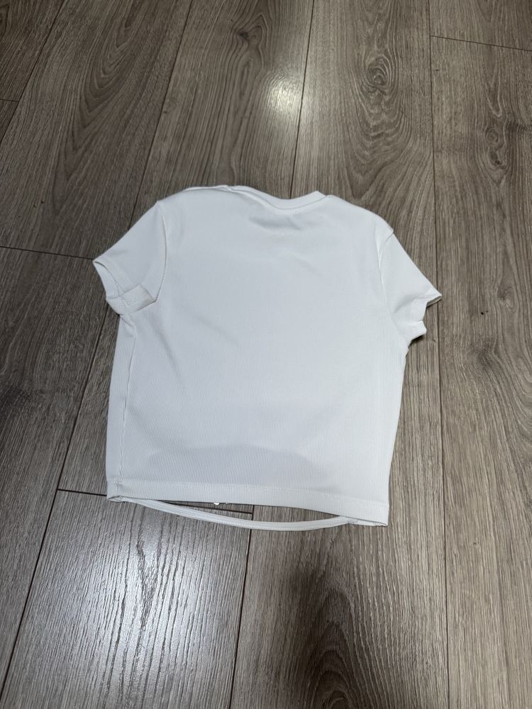 Top alb Bershka xs