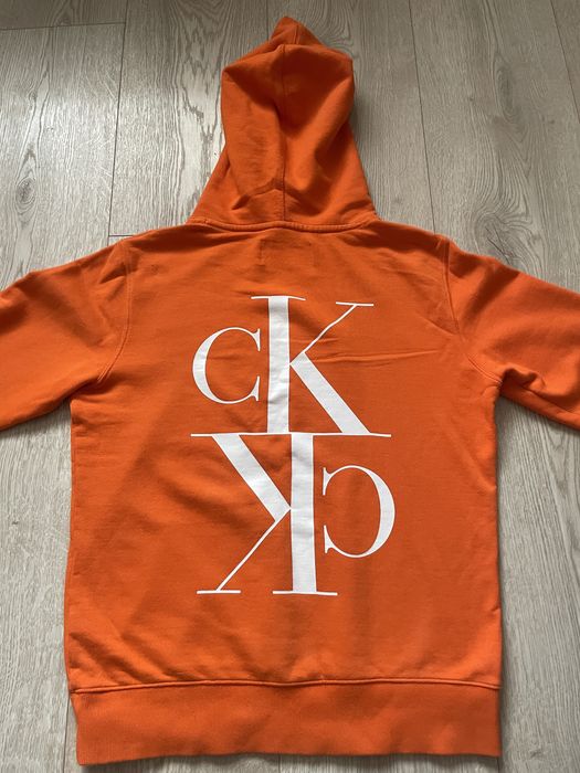 Оранжево Calvin Klein худи
