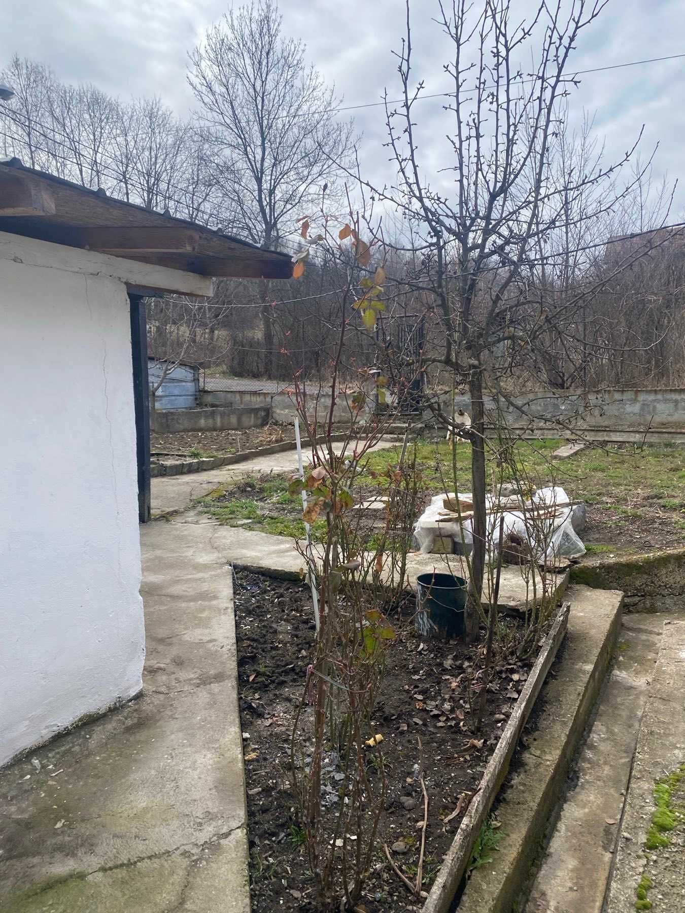 едноетажна къща гр. Перник