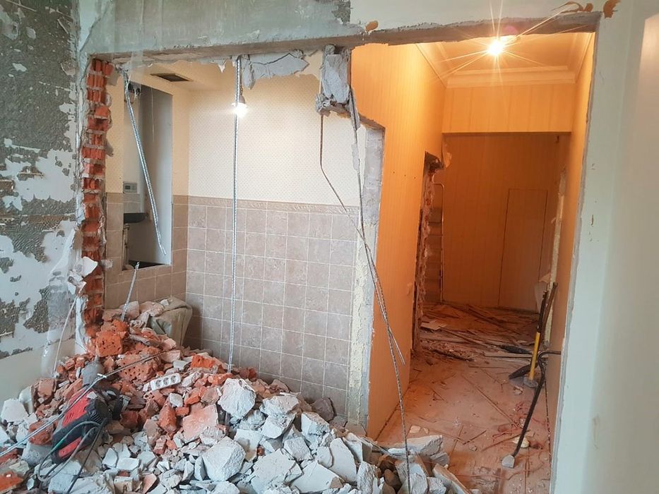 Демонтаж разрушения стен