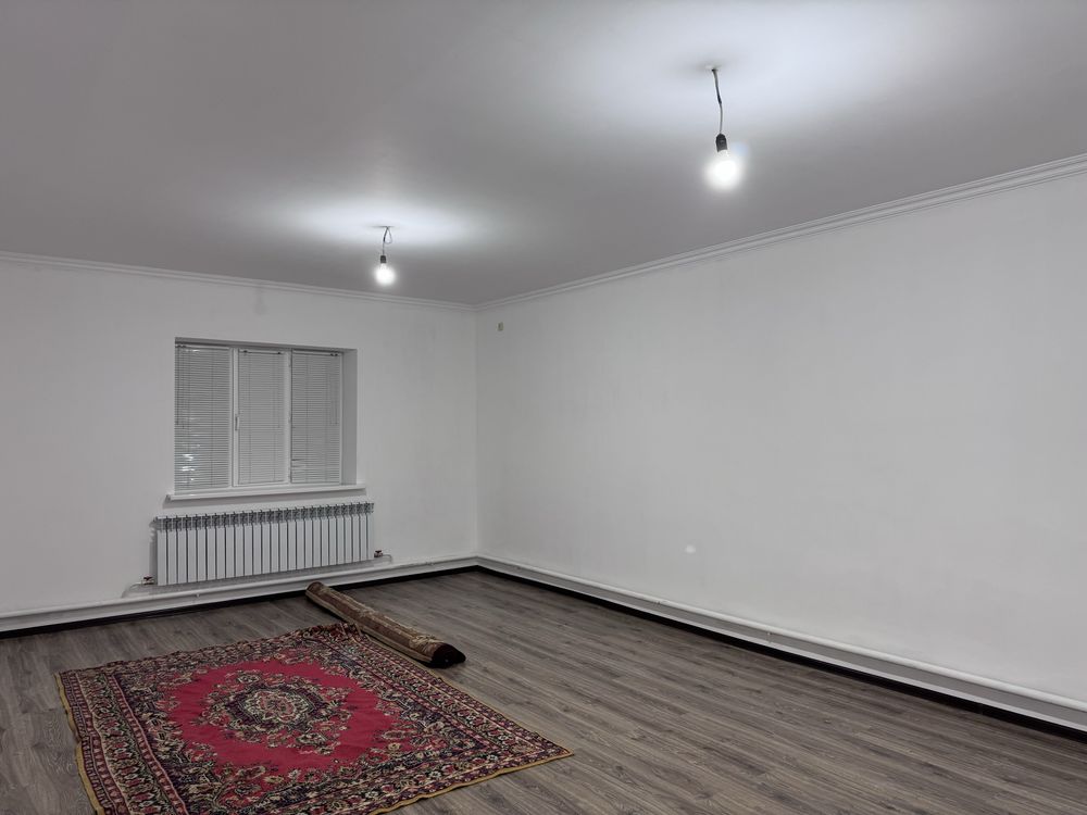 Продается  5 комнатный дом в мкр Балауса.