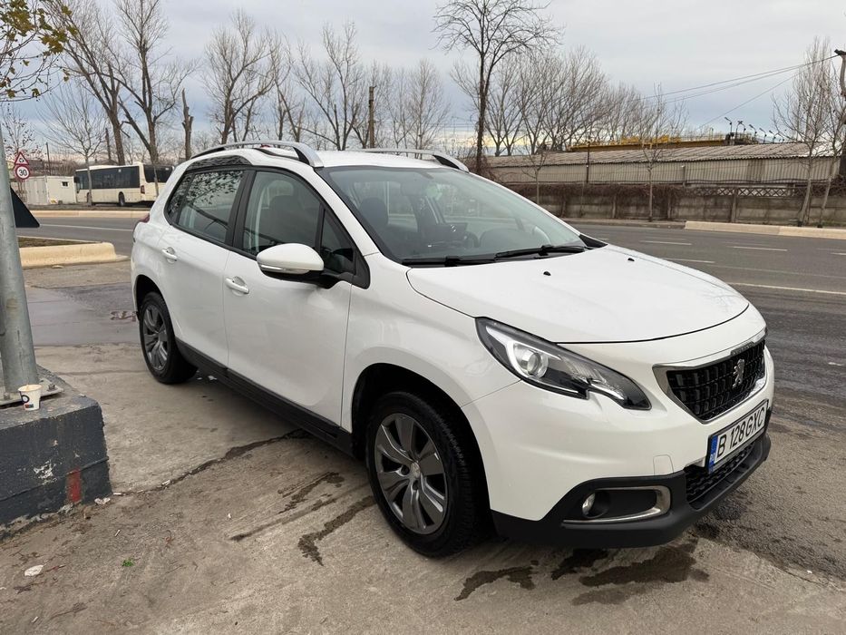 Peugeot 2008 Peugeot 2008 1.2 PureTech 110 CP, benzina, Euro 6. Climatronic, Grip C