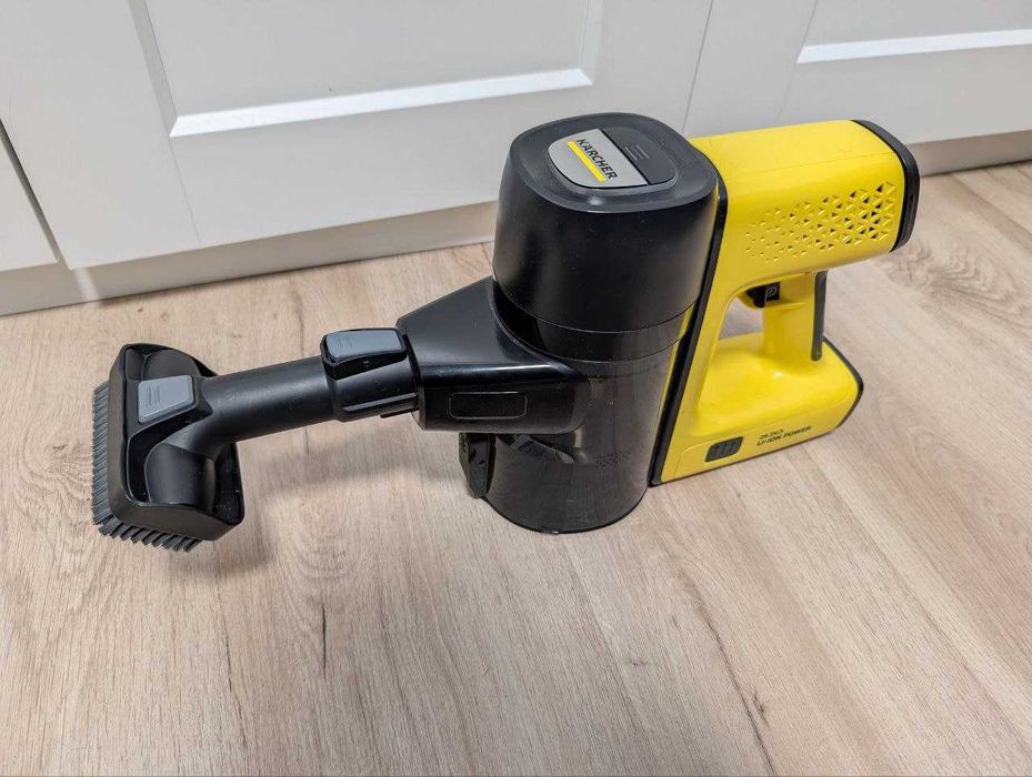 Karcher VC 6 - aspirator fara fir. Utilizat, stare buna