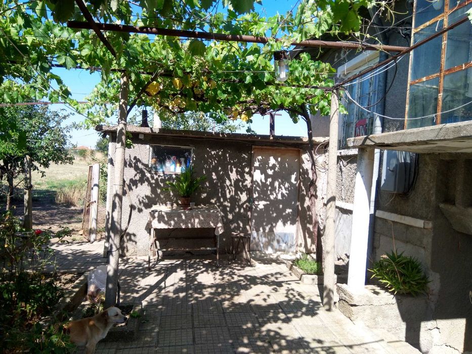 Продава се Къща в с. Хаджидимитрово, Област Ямбол - 150 кв.м за 200 €/кв.м - Снимка #4