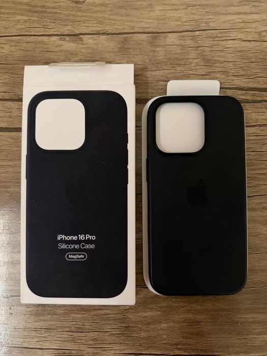 Чехол iPhone 16 pro (черный) оригинаналный