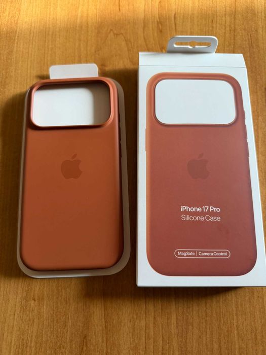 Оригинален калъф за iphone 17 pro terracotta