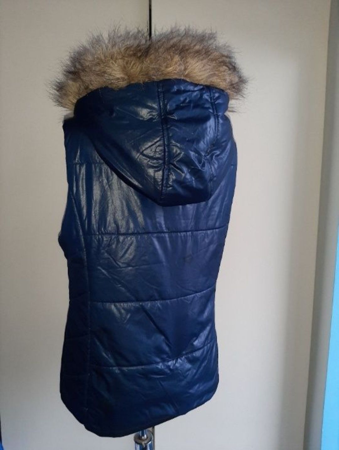 Veste H&M și Papaya mărime 38/40.