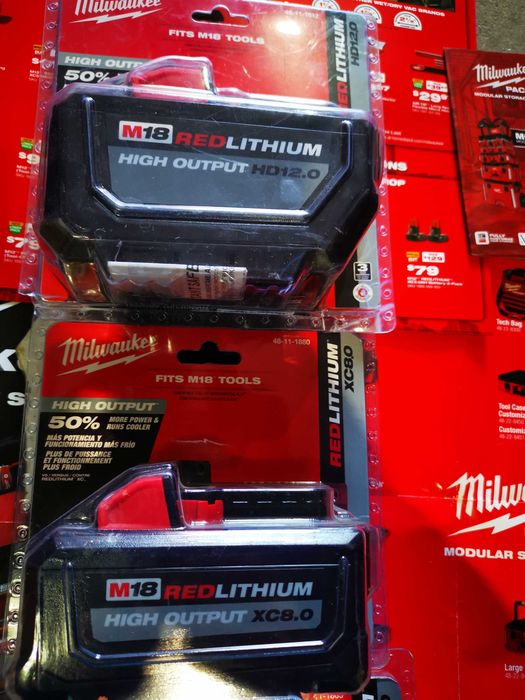 Продавам оригинални батерии Милуоки М18