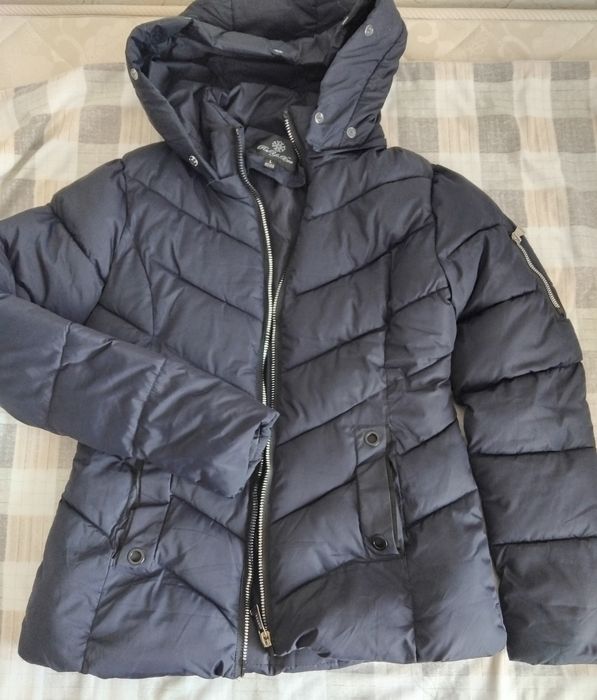 Куртки на девочку. .