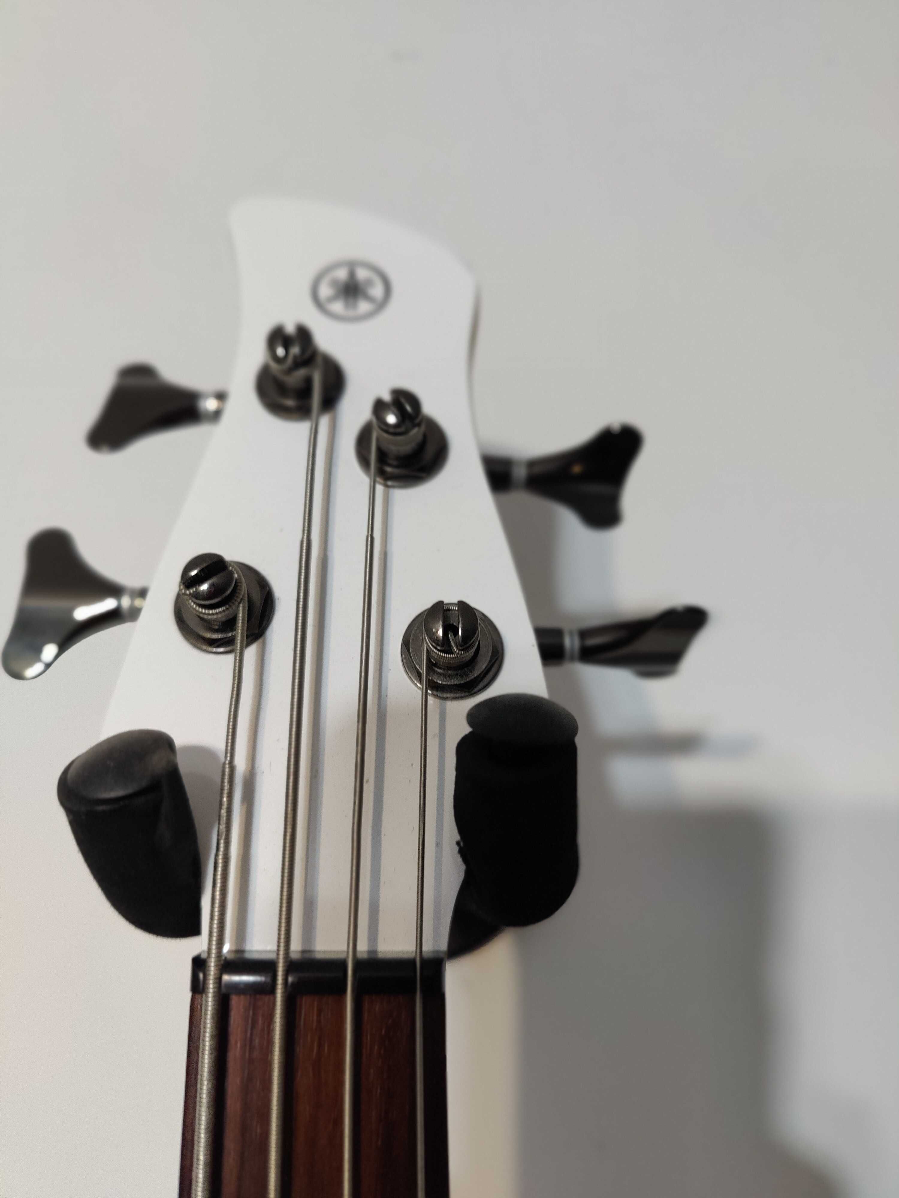 Chitara bass Yamaha TRBX 304 activ