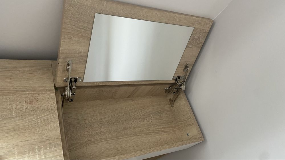 Vand masuta machiaj Mobexpert