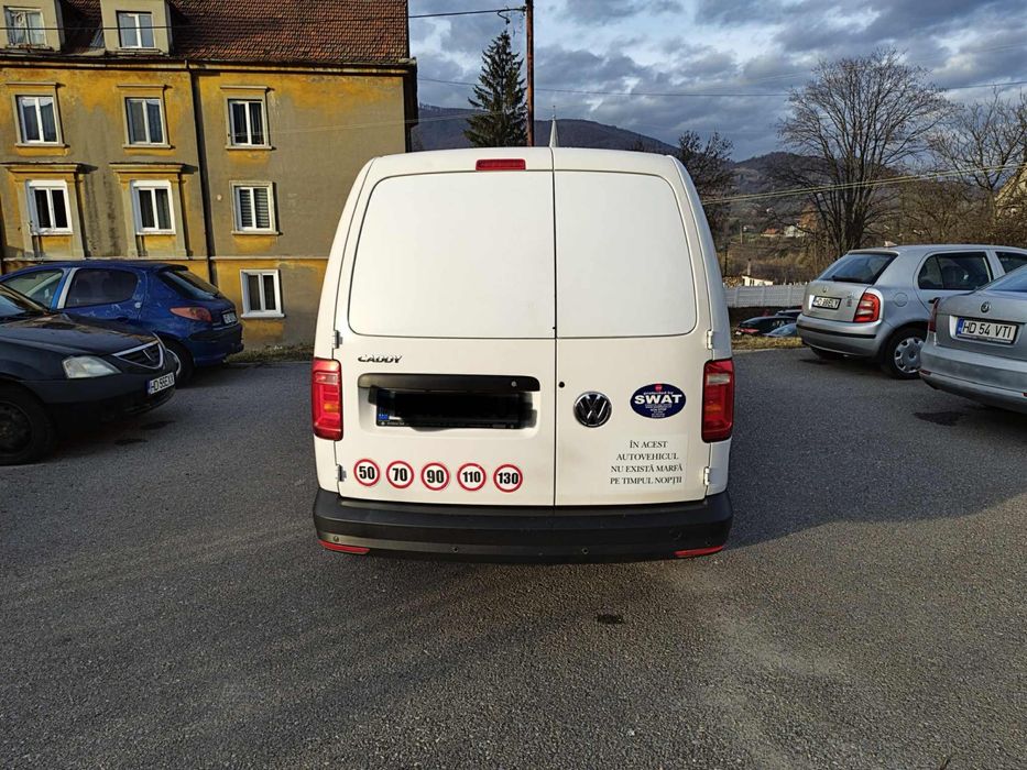 Volkswagen Caddy Maxi 1