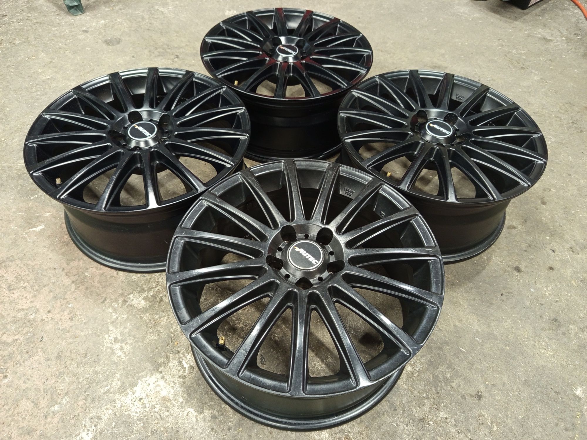 17" AUTEC Germany Джанти 5x112