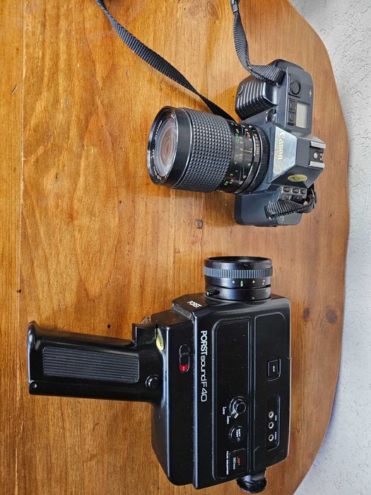 Canon T70 si Porst sound F40