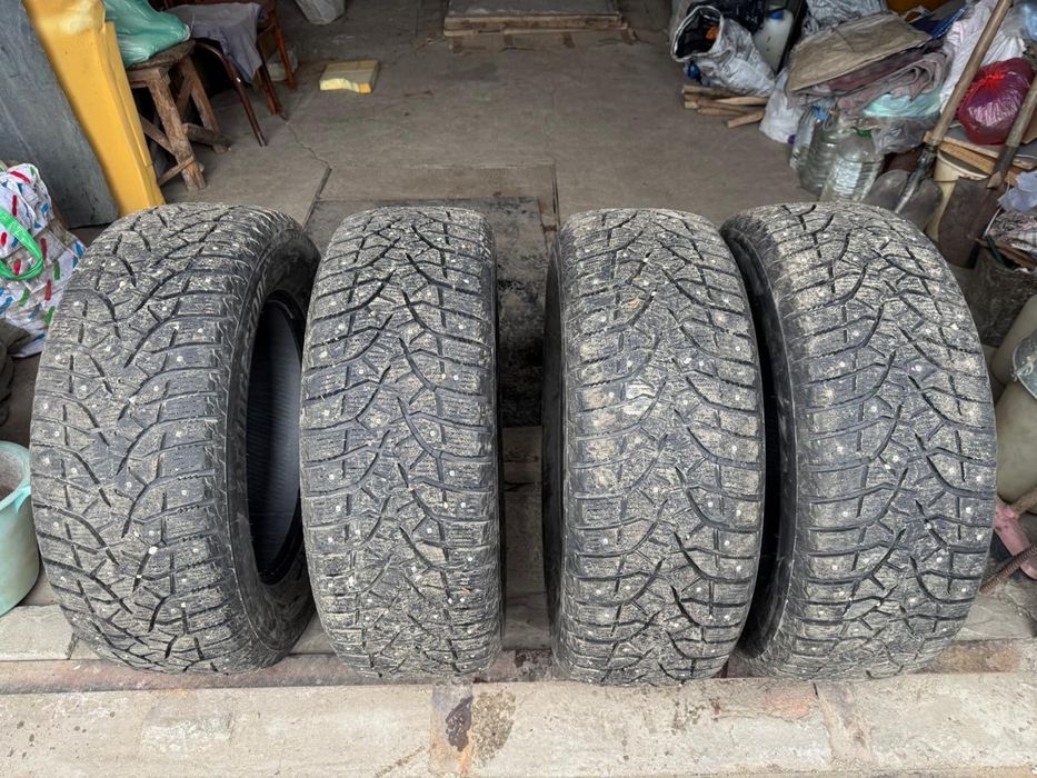 Шины б/у 265/60 R18 BRIDGESTONE SPIKE-02