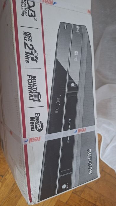 Vând  DVD Combi Recorder NOU !!