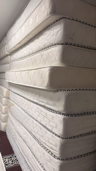 Прадаются матрасы б/у