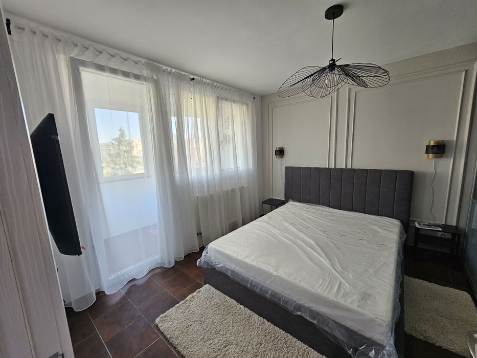 Apartament Metrou Tineretului (la scara blocului)Bd Dimitrie Cantemir