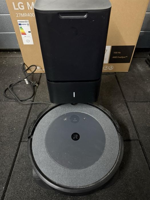 Прахосмукачка робот iRobot i4+