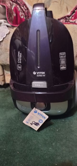 Пылесос Vitek Новый