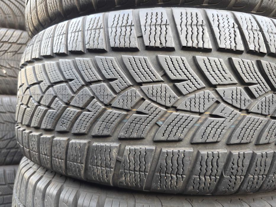 4бр Зимни гуми 225 55 18 - Goodyear