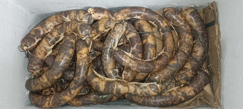 Qazi mahsuloti sotiladi