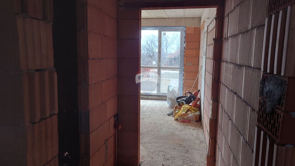 Продава се Едностаен апартамент в Варна, Виница - 30 кв.м за 1487 €/кв.м - Снимка #5