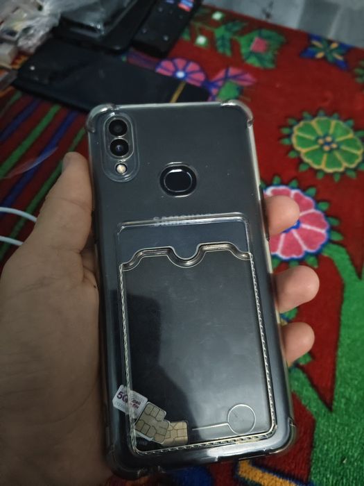 Продам Самсунг а10с