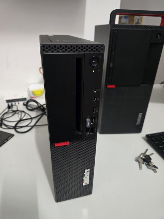 Calculator/PC/Stație ThinkCentre I5 7400, 16 GB RAM