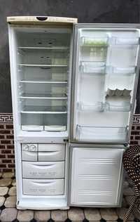 Холодильник Samsung объём 350л.