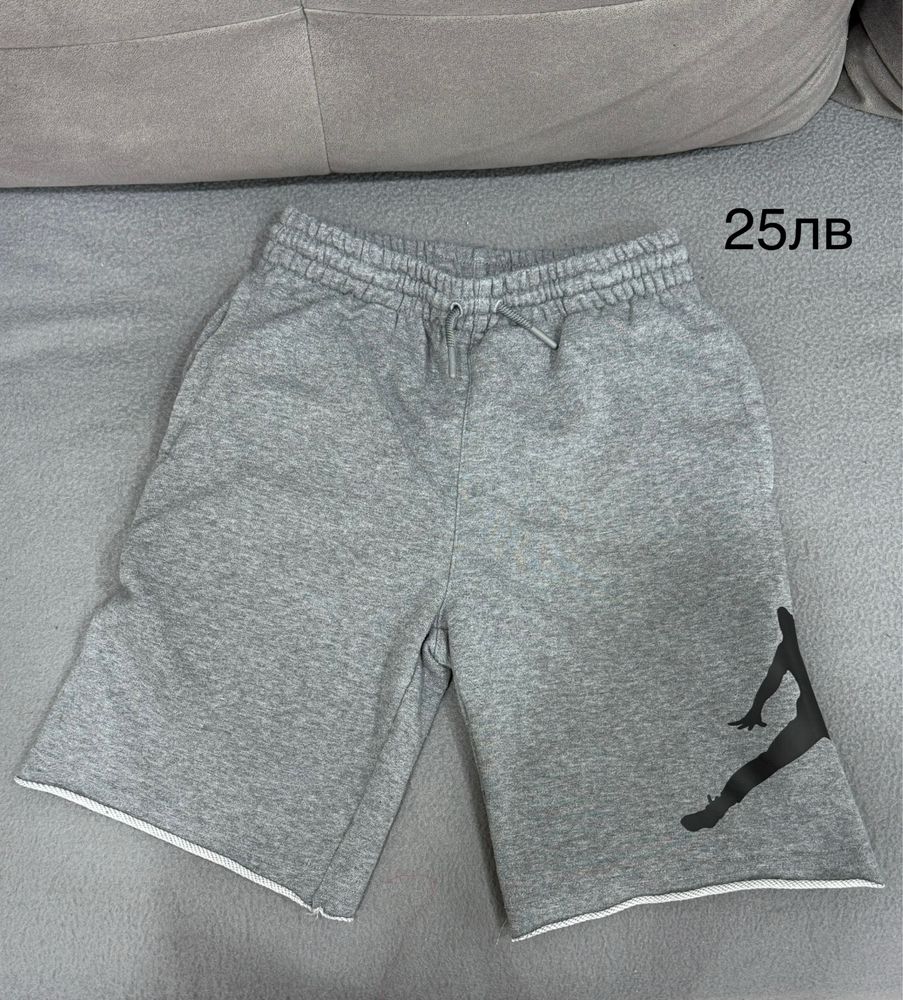 Детски къси панталони ( jordan, adidas)