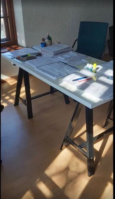 Трапезна  кухненска маса