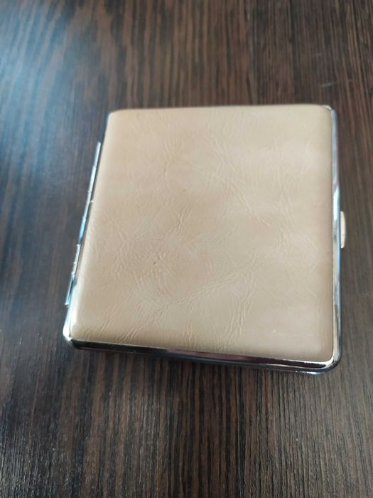 Tabachera luxury inox capitonat