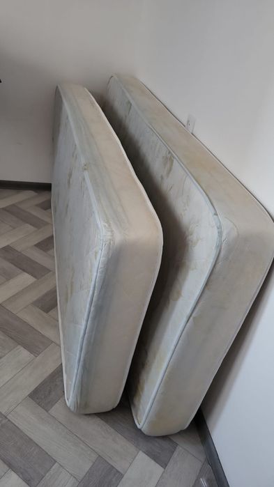 Продам кровать двухярусную